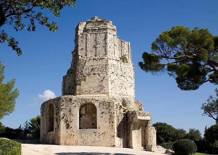 Maison Carrée/Coeur historique de Nîmes - Superbe Appt 55m²